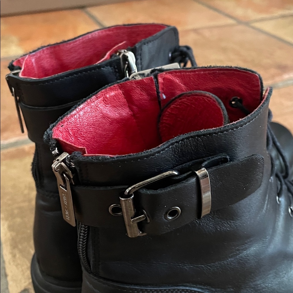 Saint + Sofia Size 42 Black Leather Lace-Up Combat Moto Boots with Red Interior - Picture 15 of 15